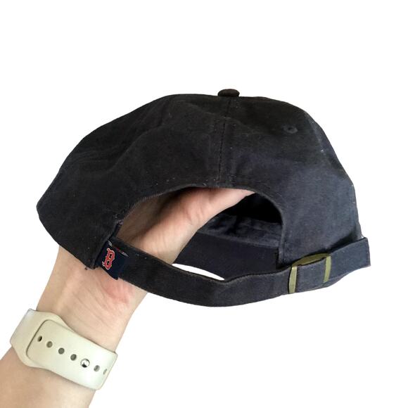 Boston Red Sox Fan Favorite Hat - Picture 3 of 4